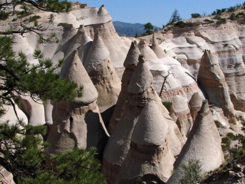 Удивительные скалы-палатки Каша-Катуве