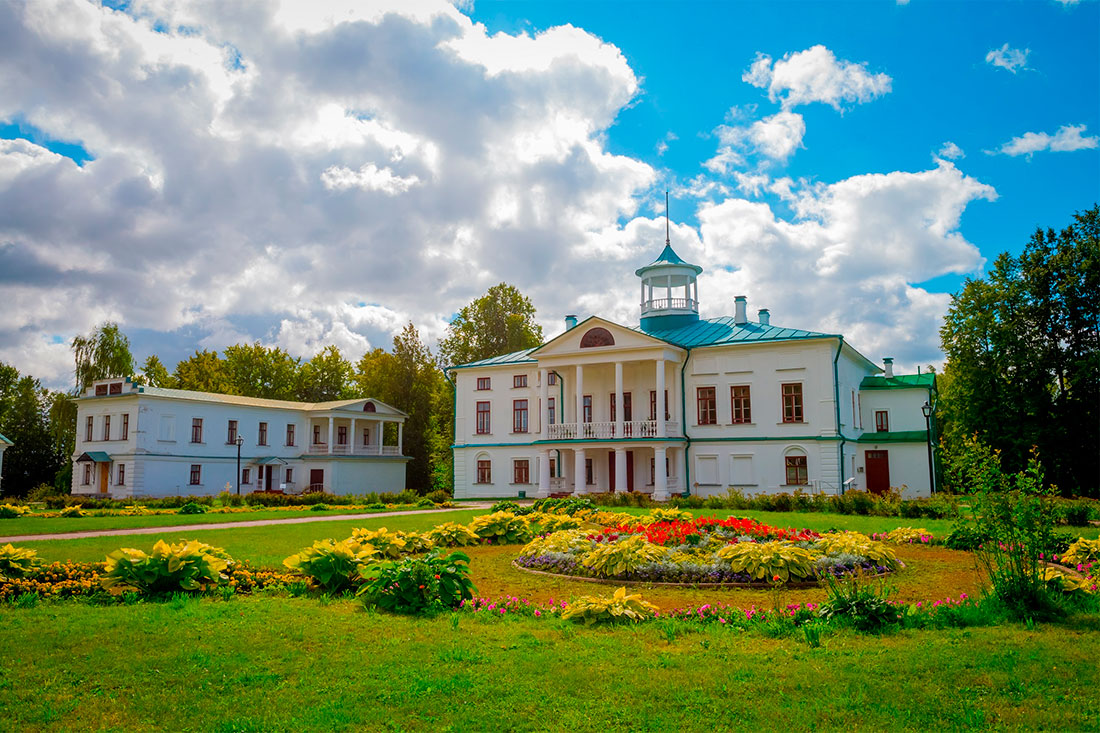 Музей-усадьба Некрасова